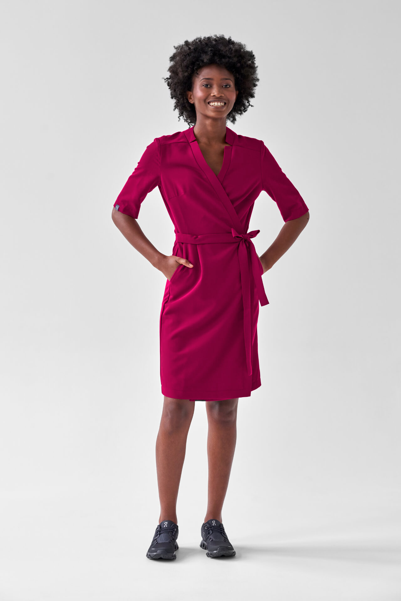 sukienka-medyczna-damska-burgundy-1