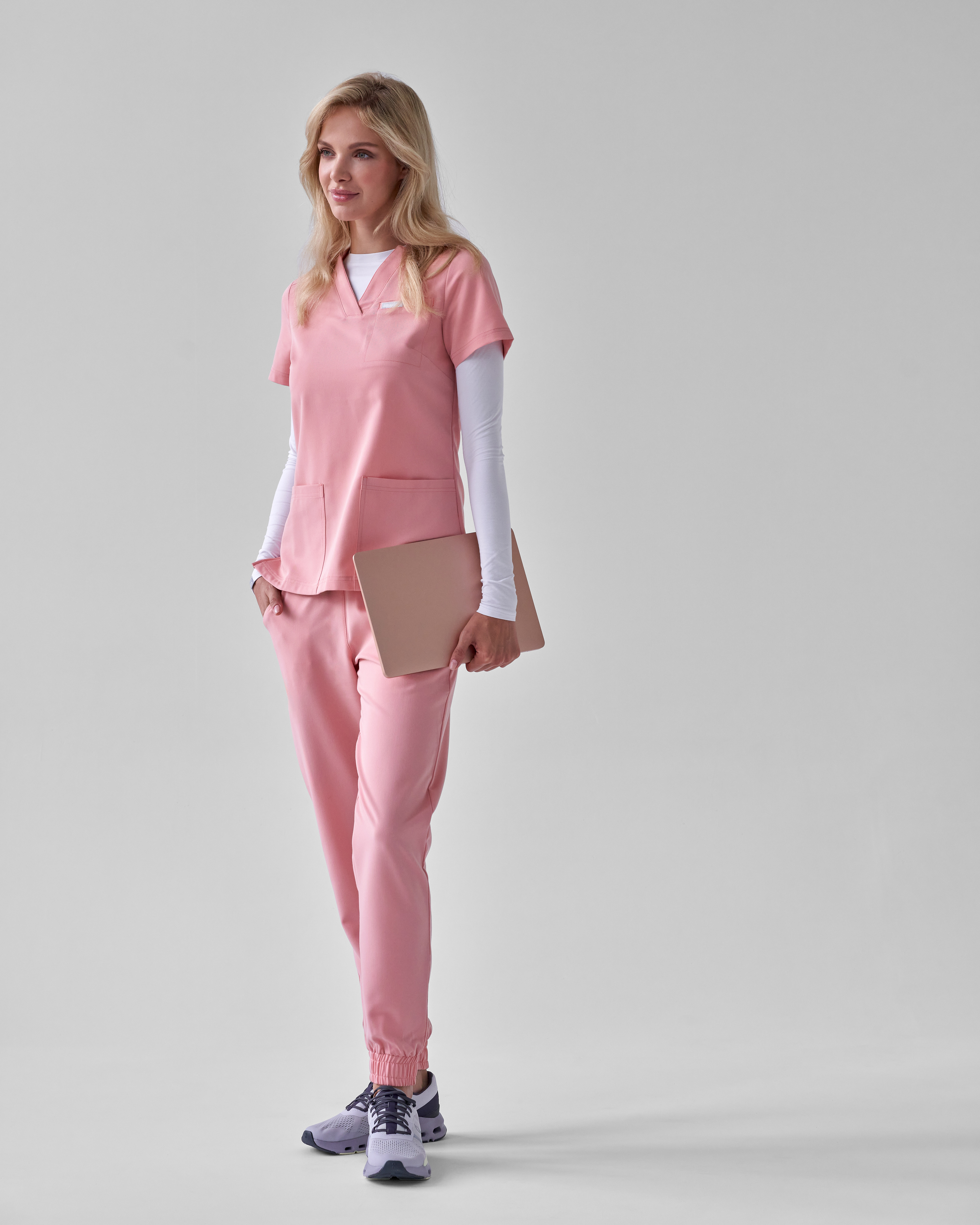 Bluza Medyczna Damska – Scrubs Comfy Dirty Peach